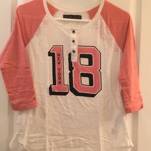 Women’s shirt